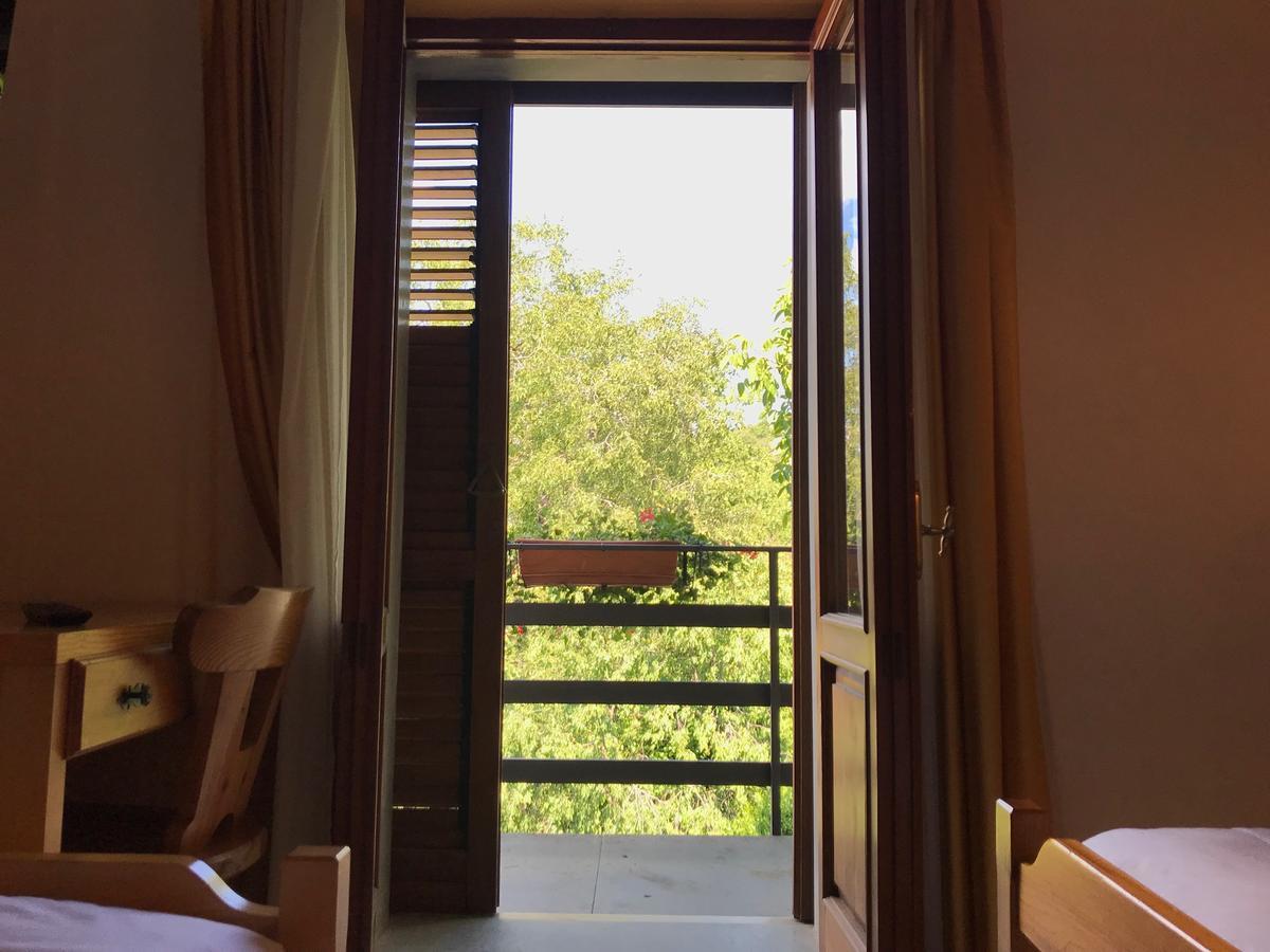 Hotel Panoramico Corfino Экстерьер фото