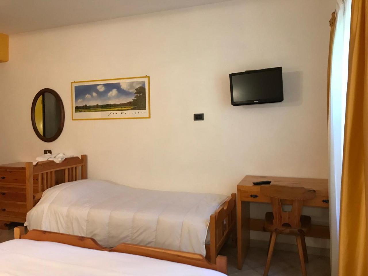 Hotel Panoramico Corfino Экстерьер фото